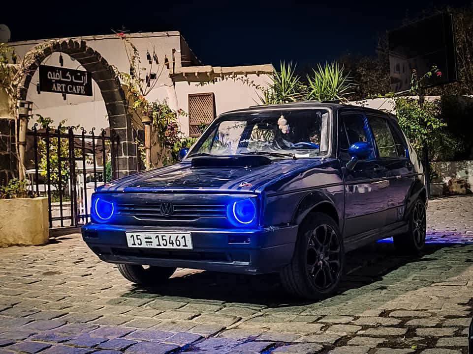 فولكس فاجن جولف MK1 1976 - صورة 2
