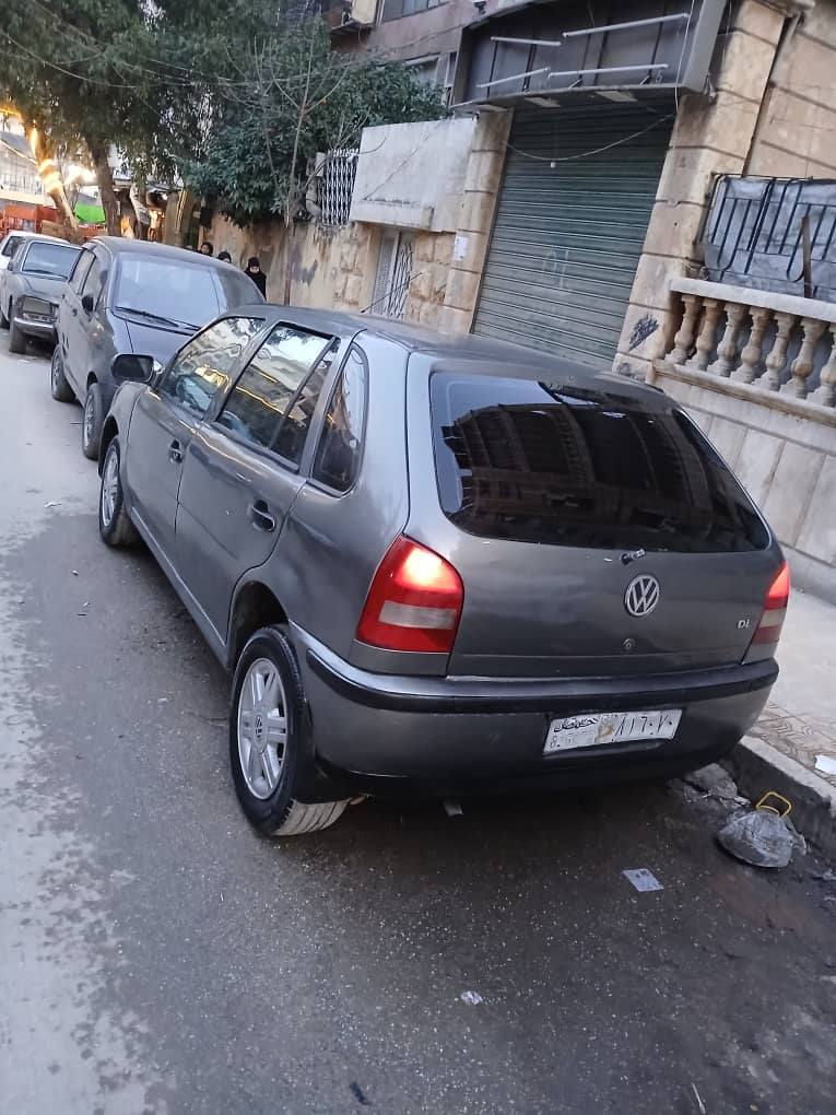 فولكس بولو 2003 - صورة 3