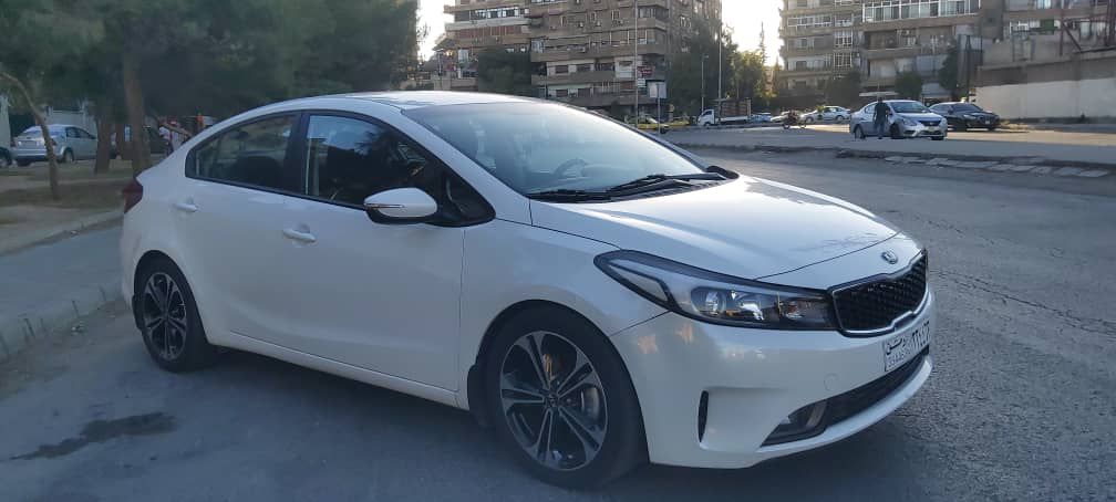 كيا سيراتو 2018 - صورة 2