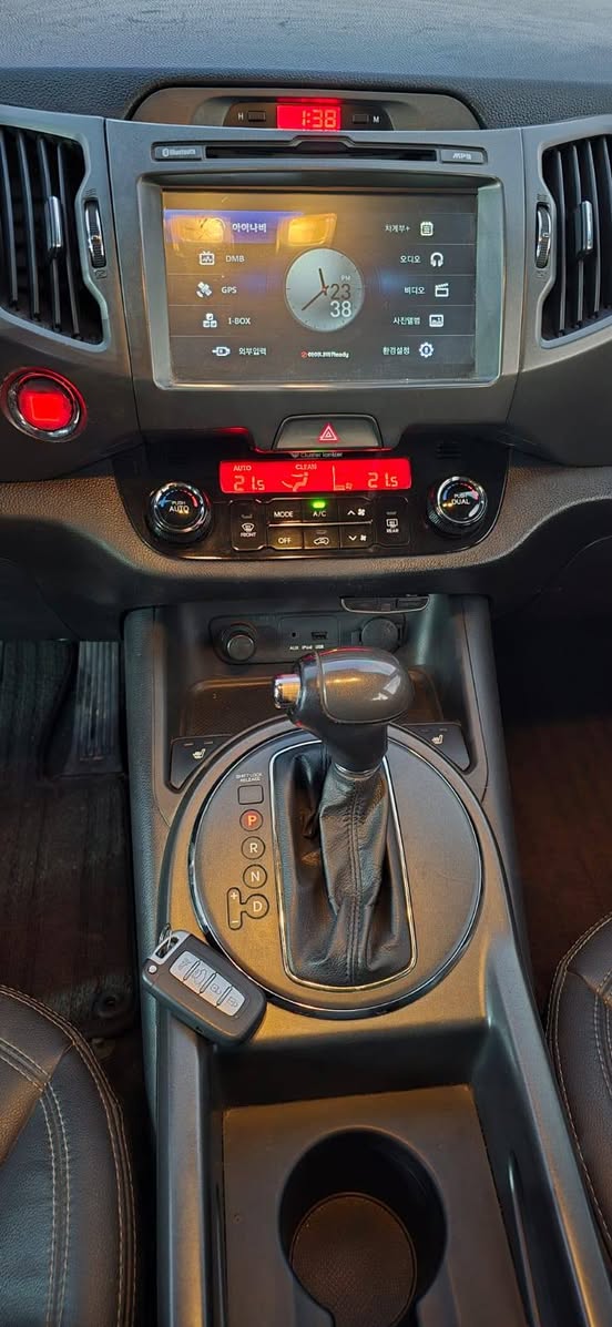 كيا سبورتاج 2012 - صورة 5