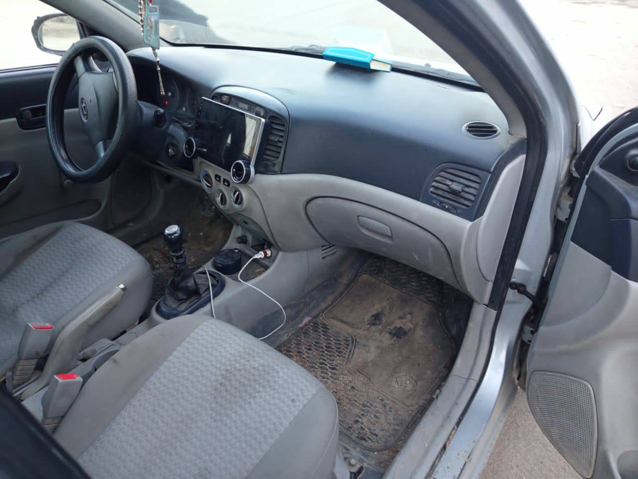 هيونداي فيرنا 2006 - صورة 2