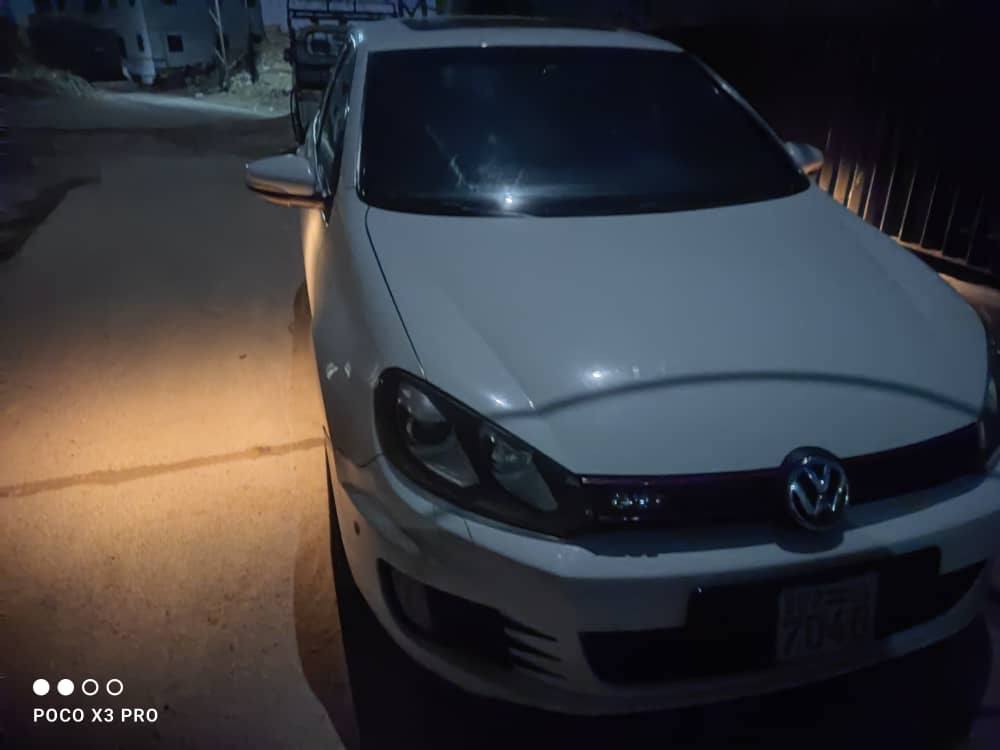 فوكس فاجن غولف 2012 - صورة 1