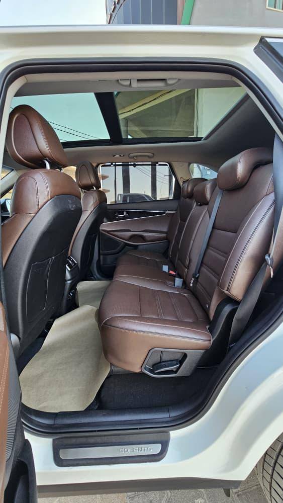 كيا سرنتو 2015 - صورة 1