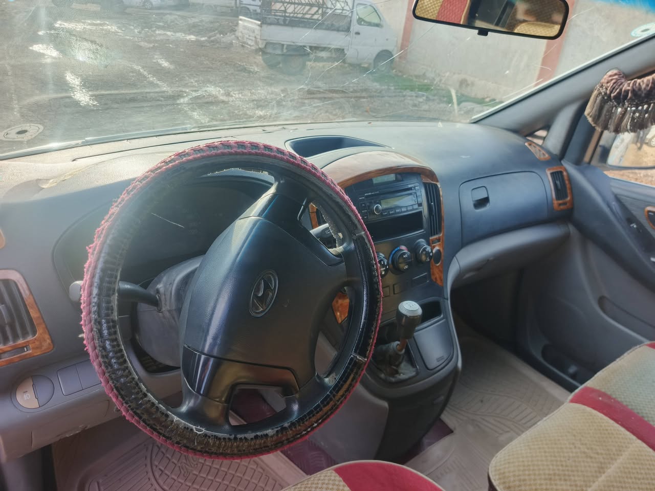 Hyundai H-100 2011 - صورة 5