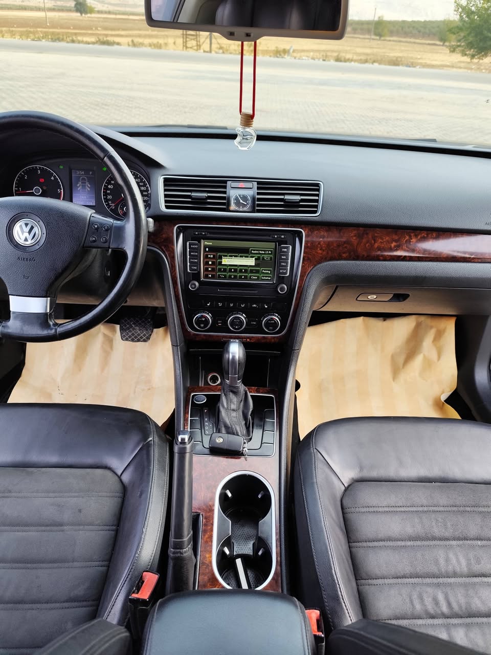 فولكس فاجن باسات 2013 - صورة 2