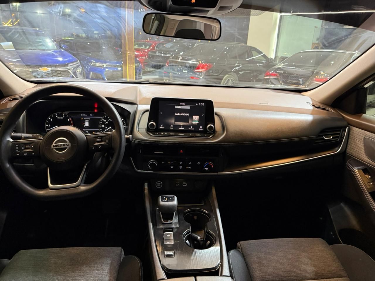 نيسان روج 2021 - صورة 5