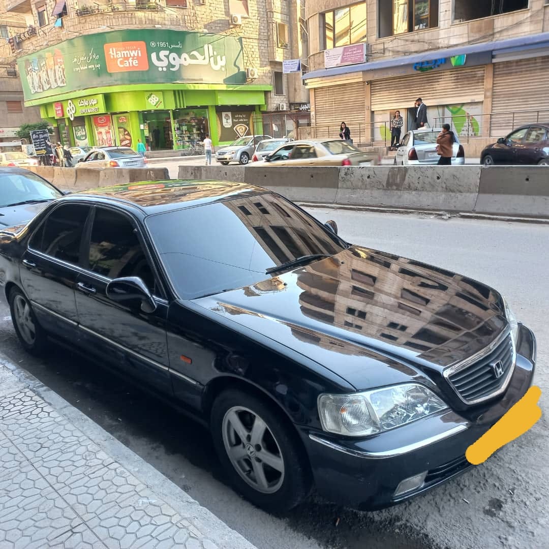 هوندا اكورد 1999 - صورة 1