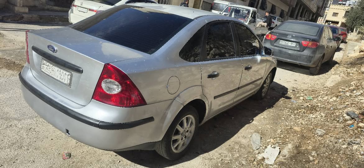 فورد Focus 2007 - صورة 5