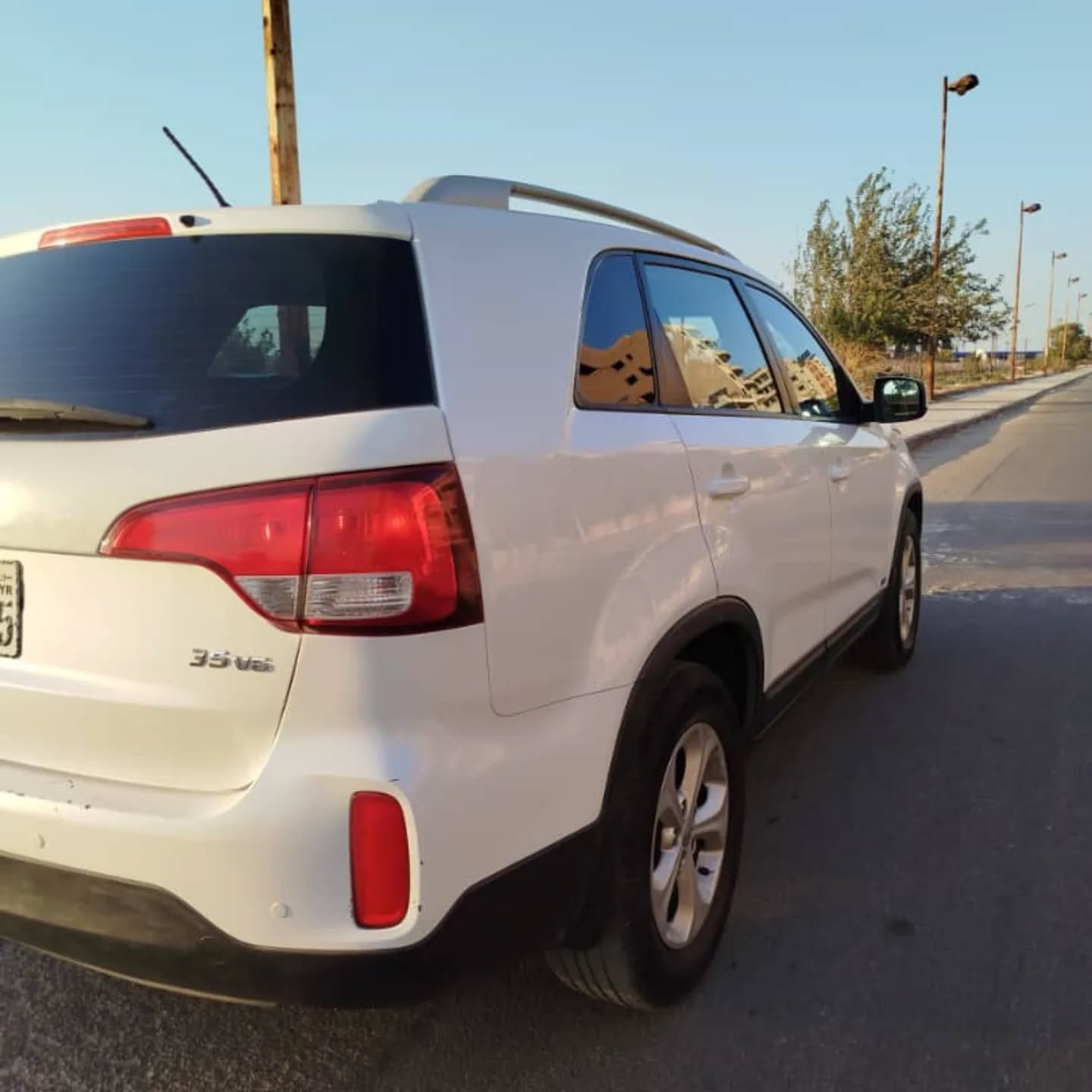 كيا سورينتو 2014 - صورة 4