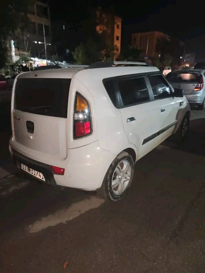 كيا سول 2010 - صورة 2