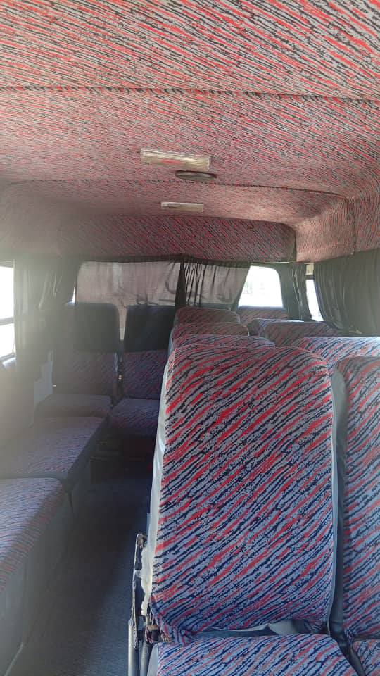 تويوتا باص 1976 - صورة 3