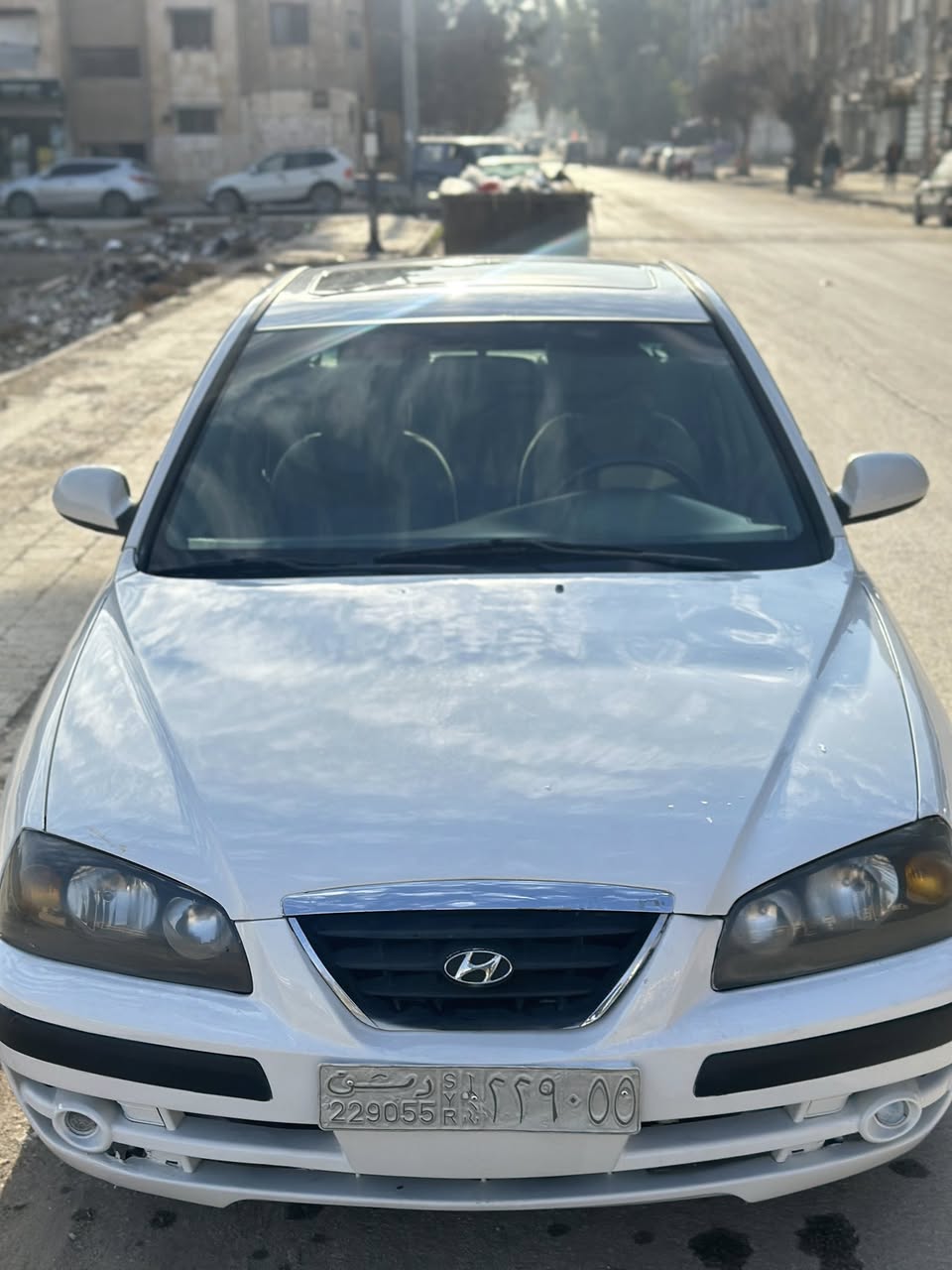 هيونداي إلنترا 2004 - صورة 3