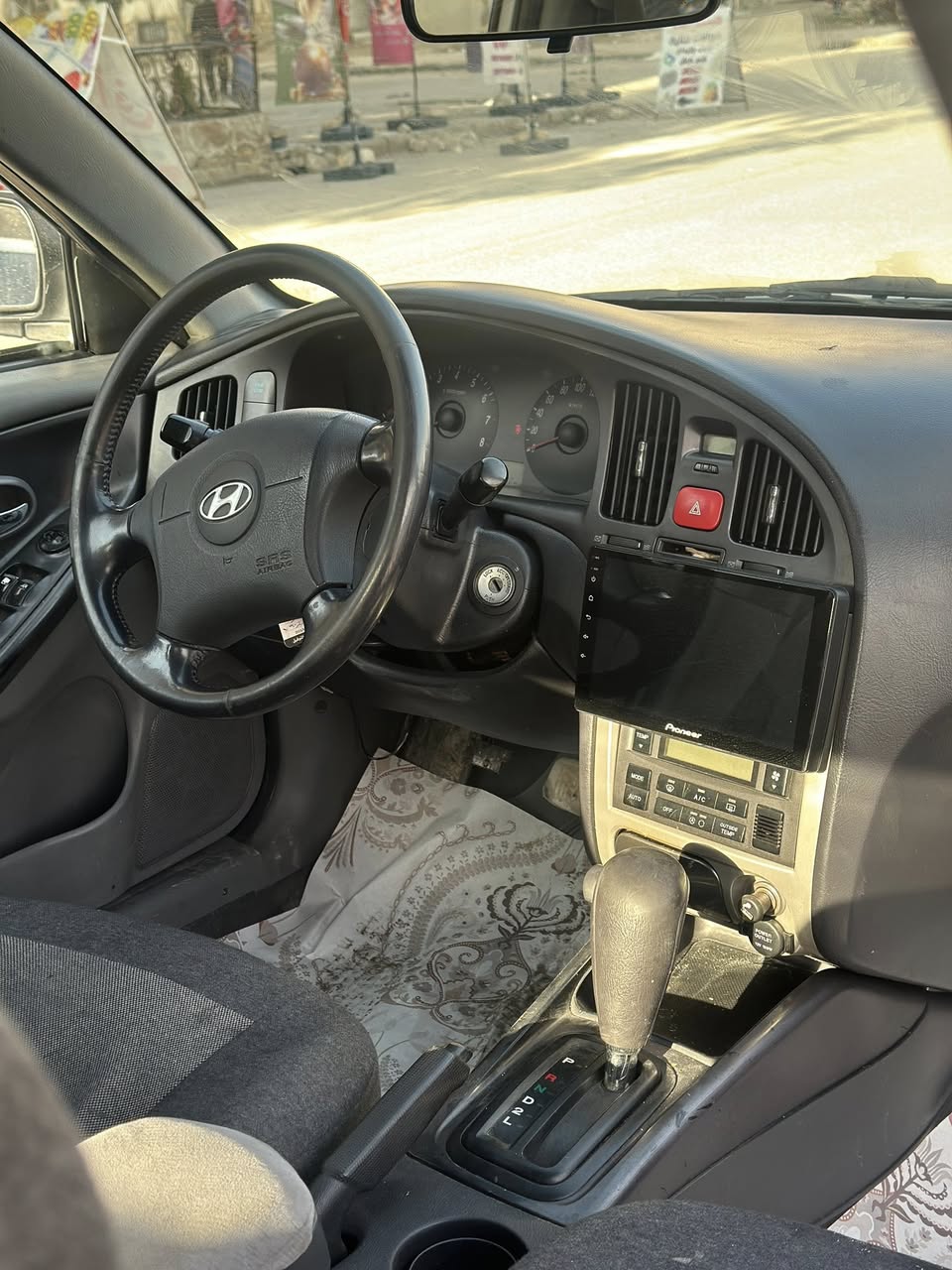 هيونداي إلنترا 2004 - صورة 5