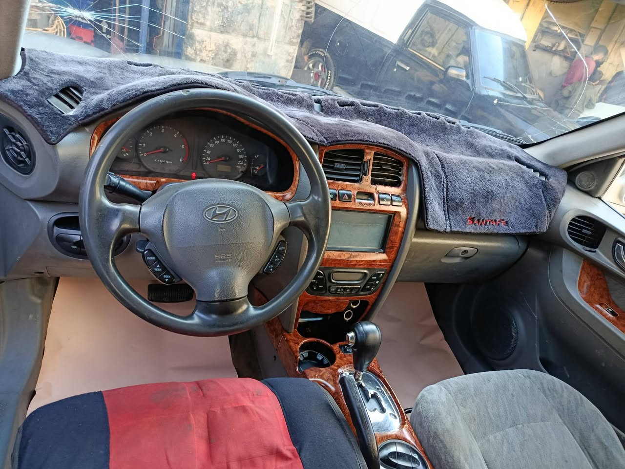 هيوانداي سانتافيه 2005 - صورة 4