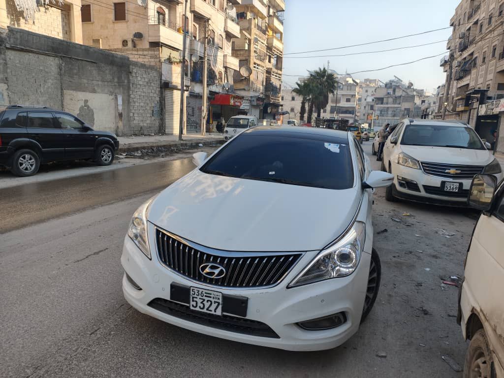 هيونداي ازيرا غراند 2014