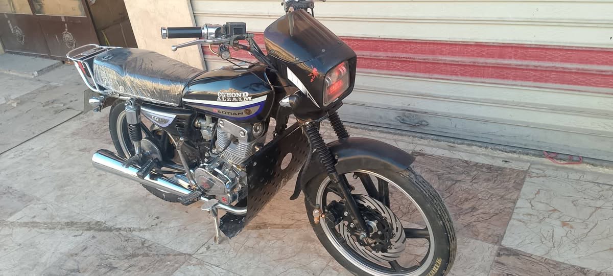 هوندا سي جي 2022 - صورة 4