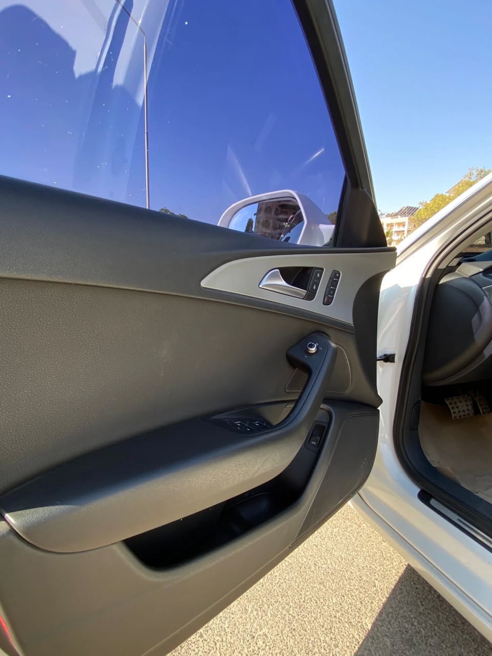 أودي A6 2012 - صورة 5