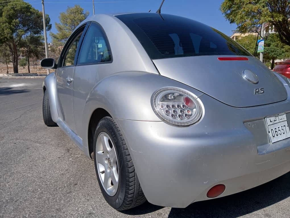 فولكس بيتل 2001 - صورة 5