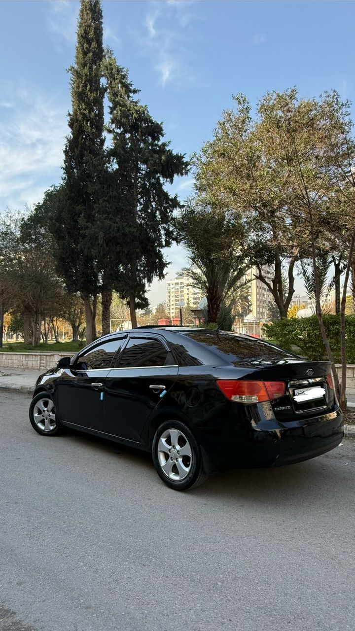 كيا سيراتو 2010