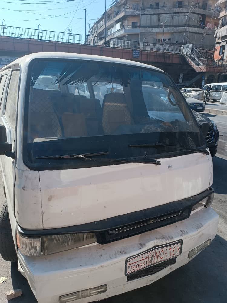 نيسان كرت 1993