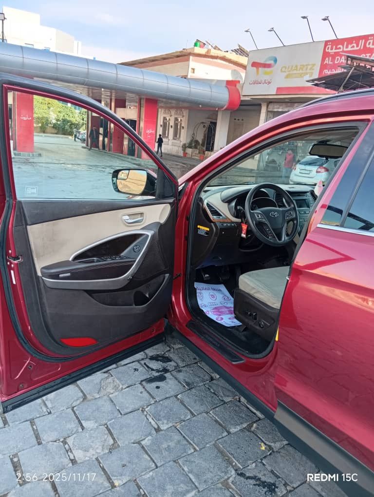 Hyundai سانتافي 2015 - صورة 2