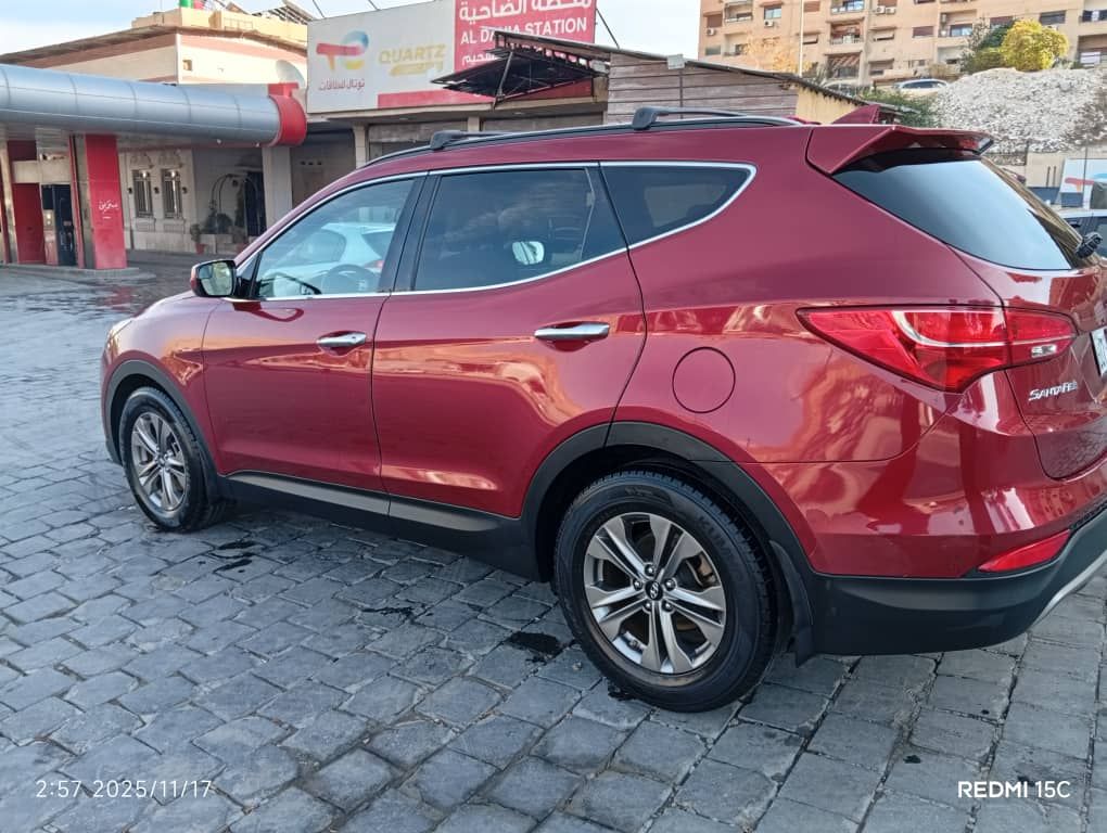 Hyundai سانتافي 2015 - صورة 4