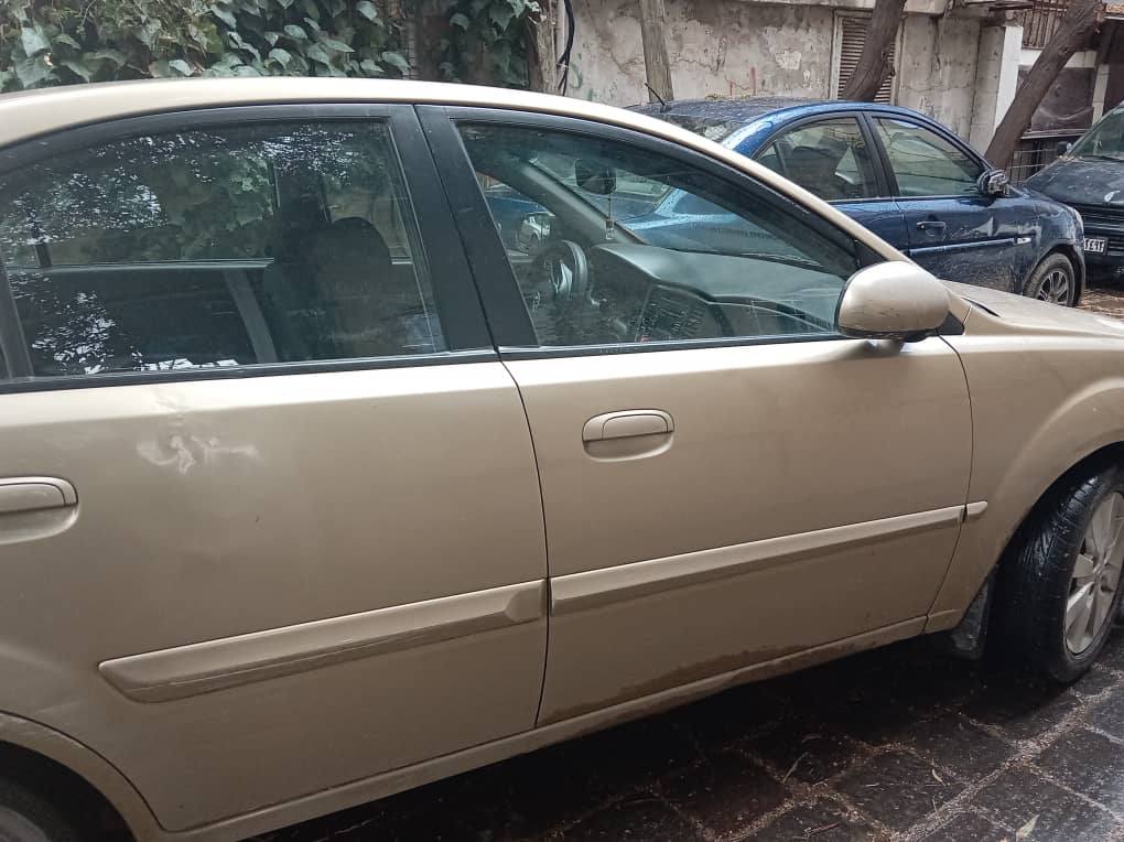 كيا ريو 2010 - صورة 4