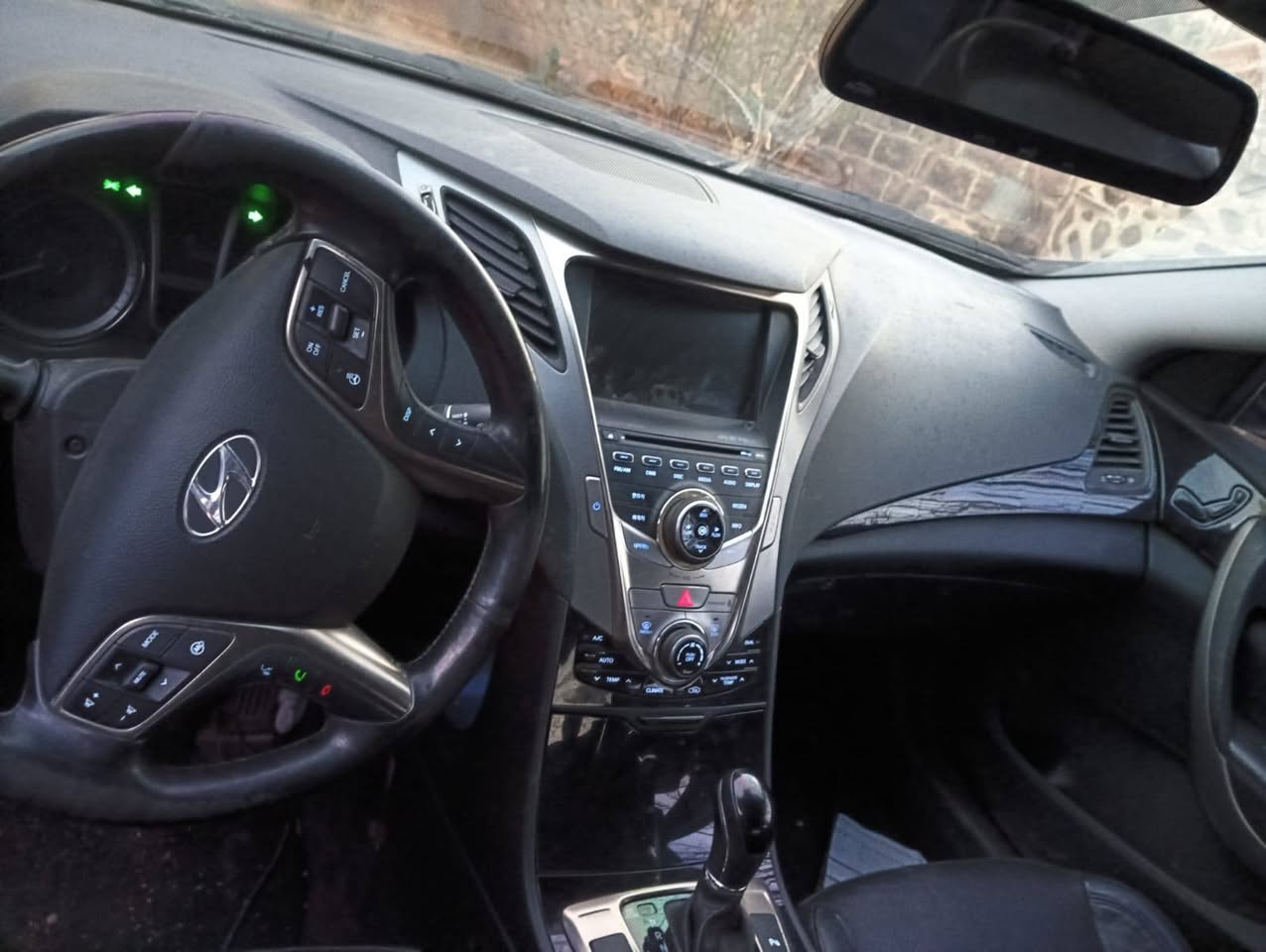 هيونداي ازيرا 2012 - صورة 3