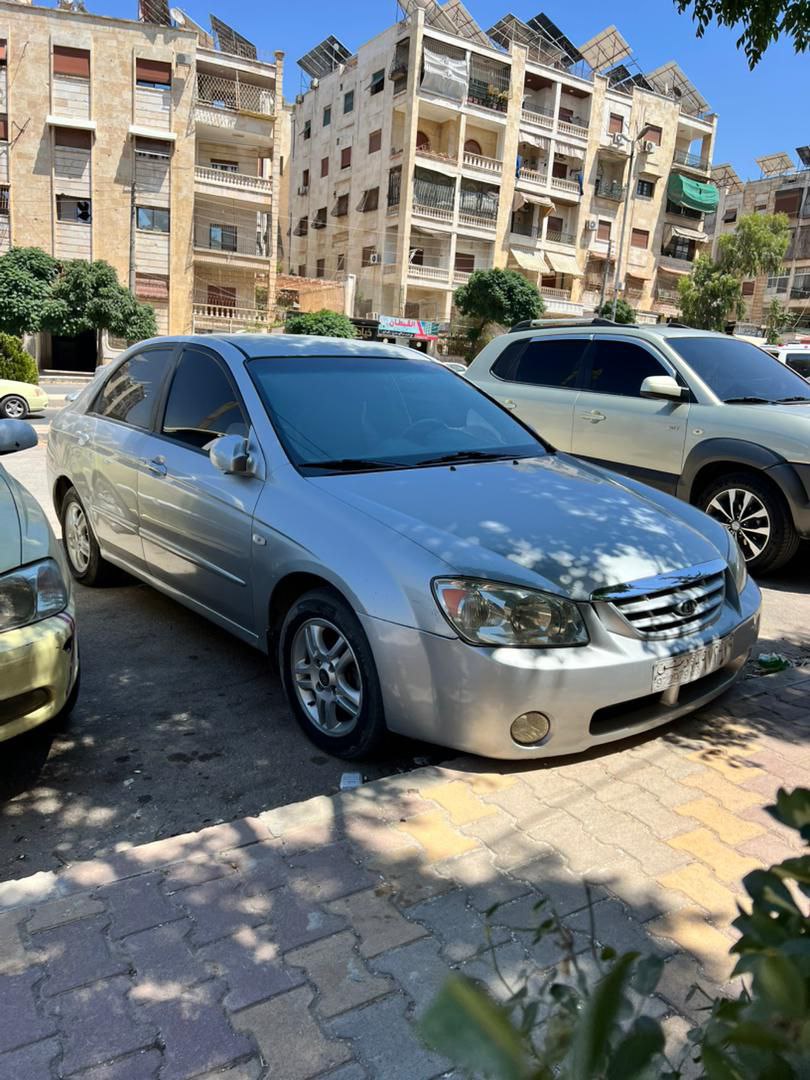 كيا سبيكترا 2006 - صورة 1