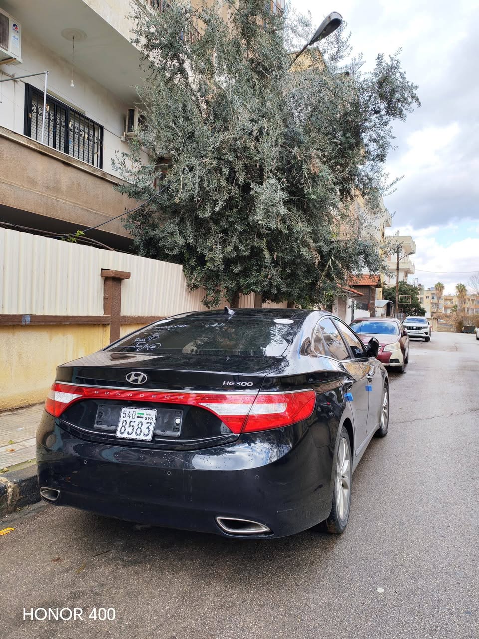 هيونداي ازيرا غراند 2012 - صورة 4