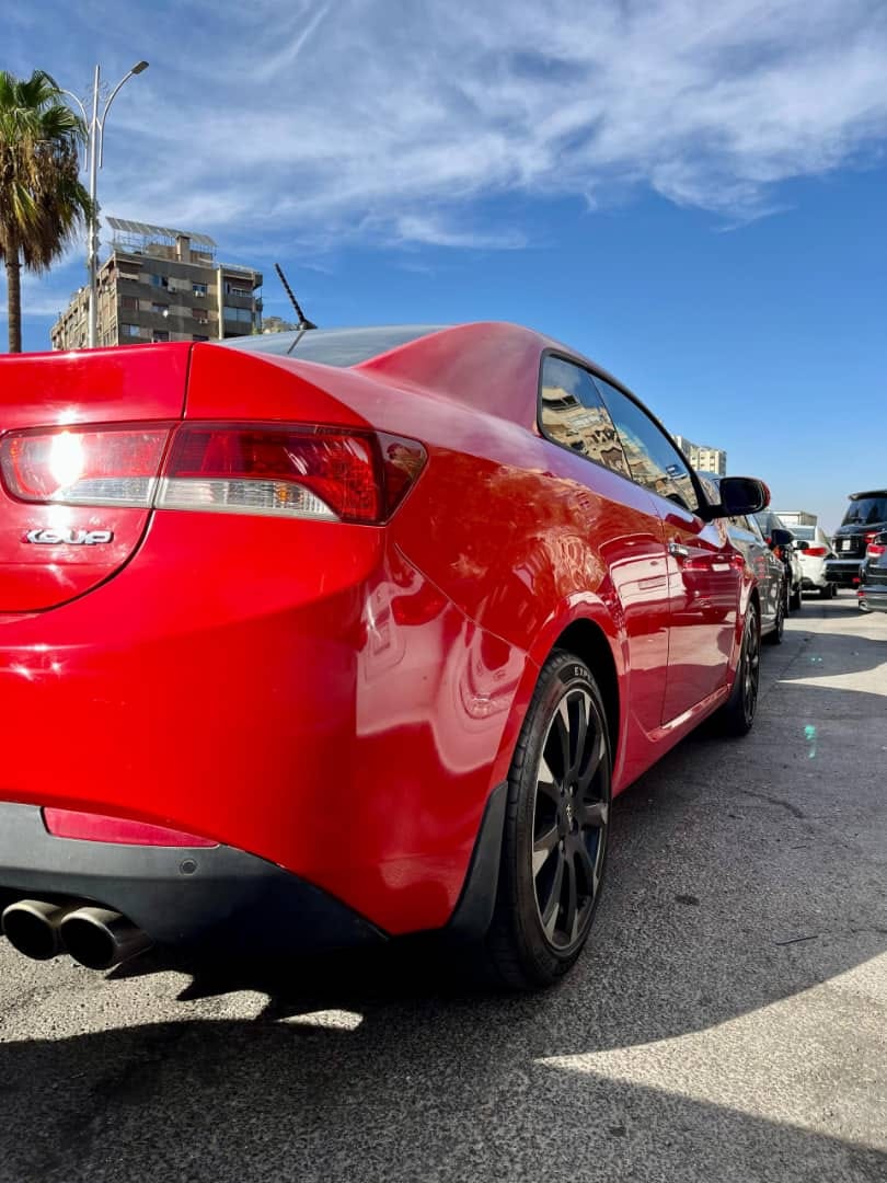 كيا فورتي كوبيه 2012 - صورة 2