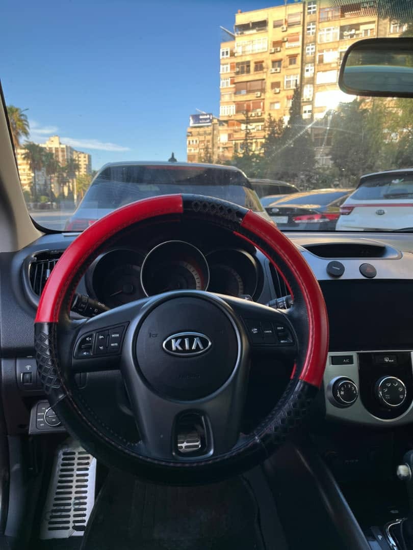 كيا فورتي كوبيه 2012 - صورة 4