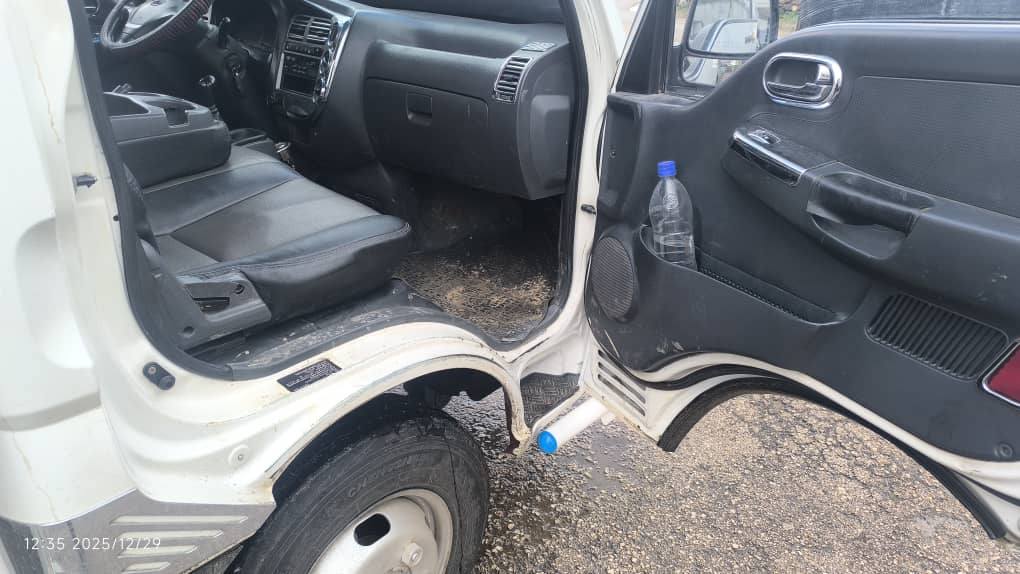 كيا 4000 2010 - صورة 3