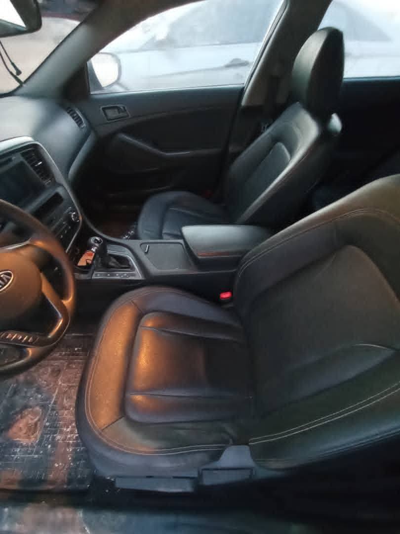 كيا اوبتيما 2012 - صورة 1