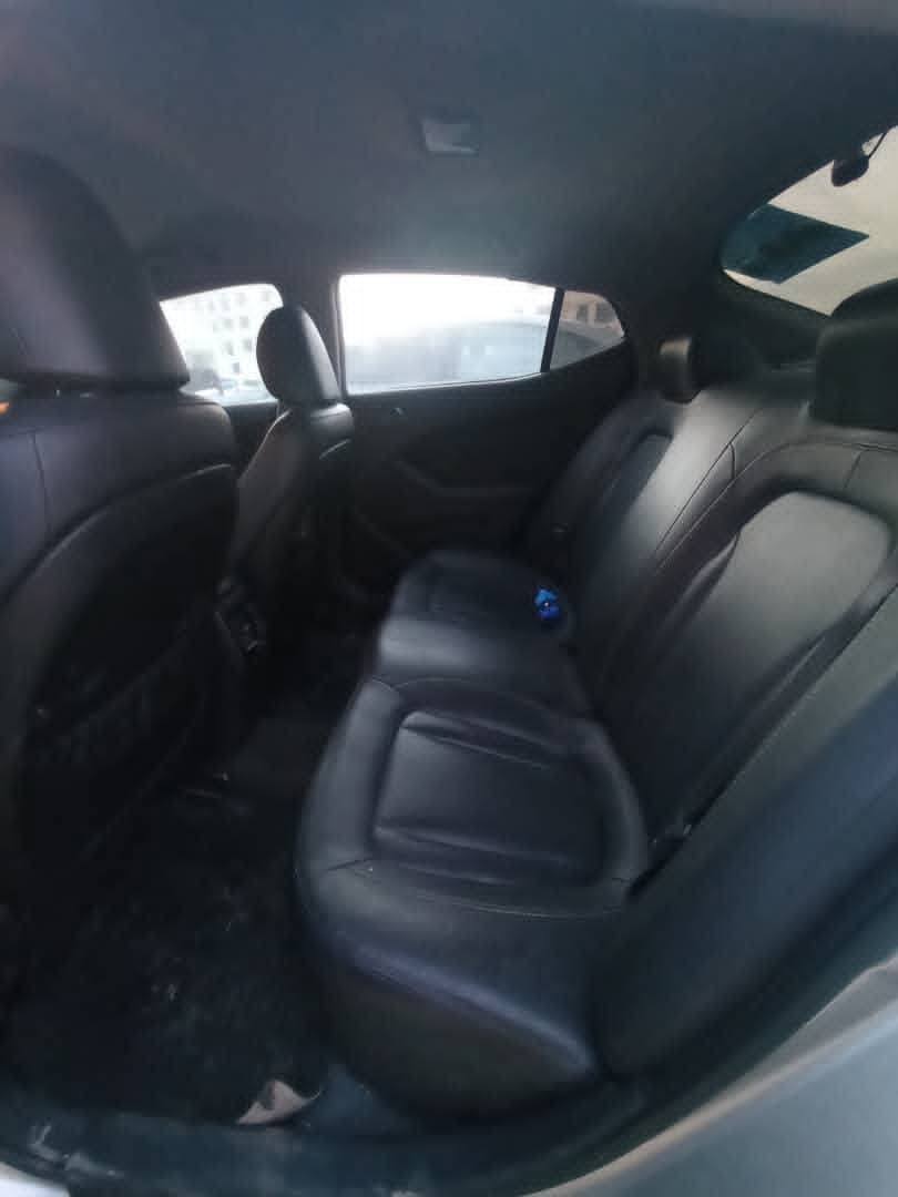 كيا اوبتيما 2012 - صورة 4