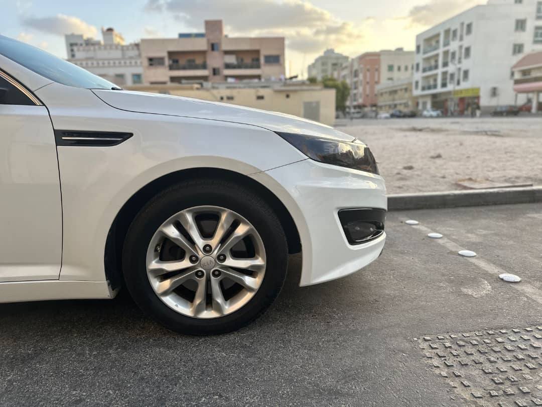 كيا أوبتيما 2012 - صورة 2