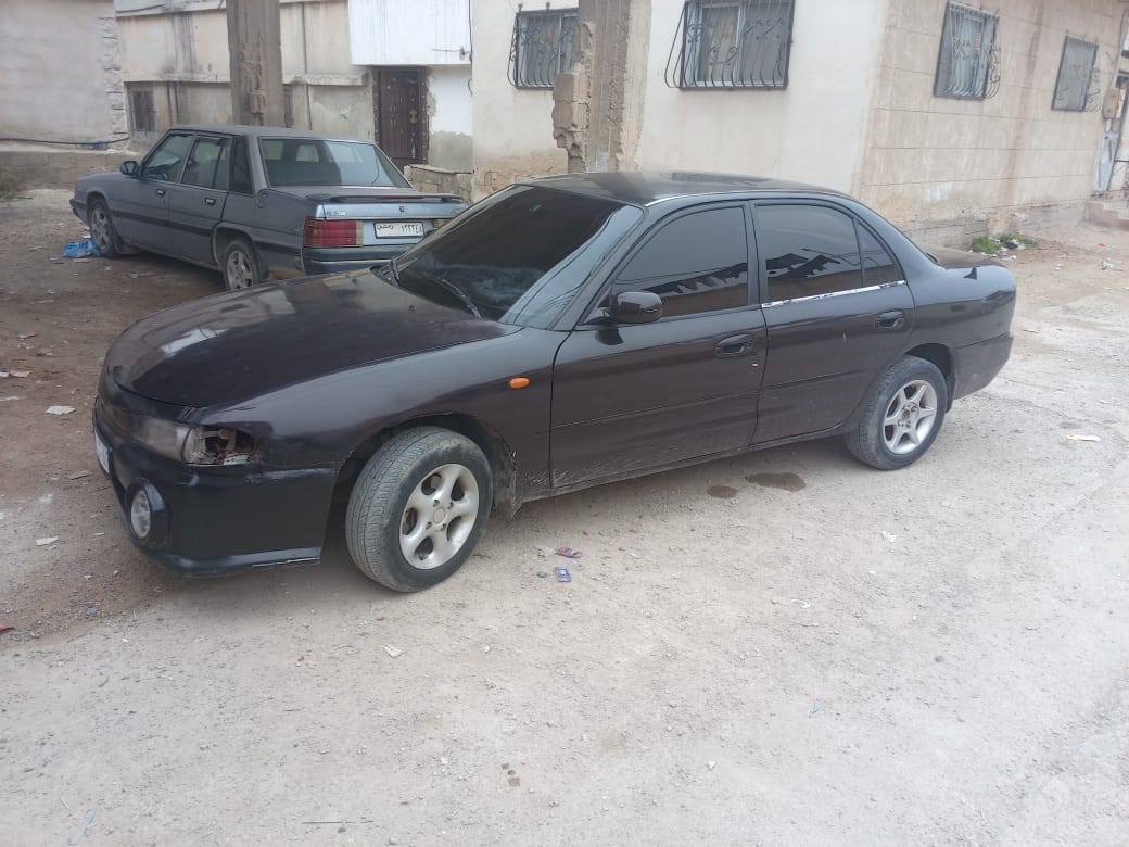 ميتسوبيشي لانسر 1993 - صورة 3