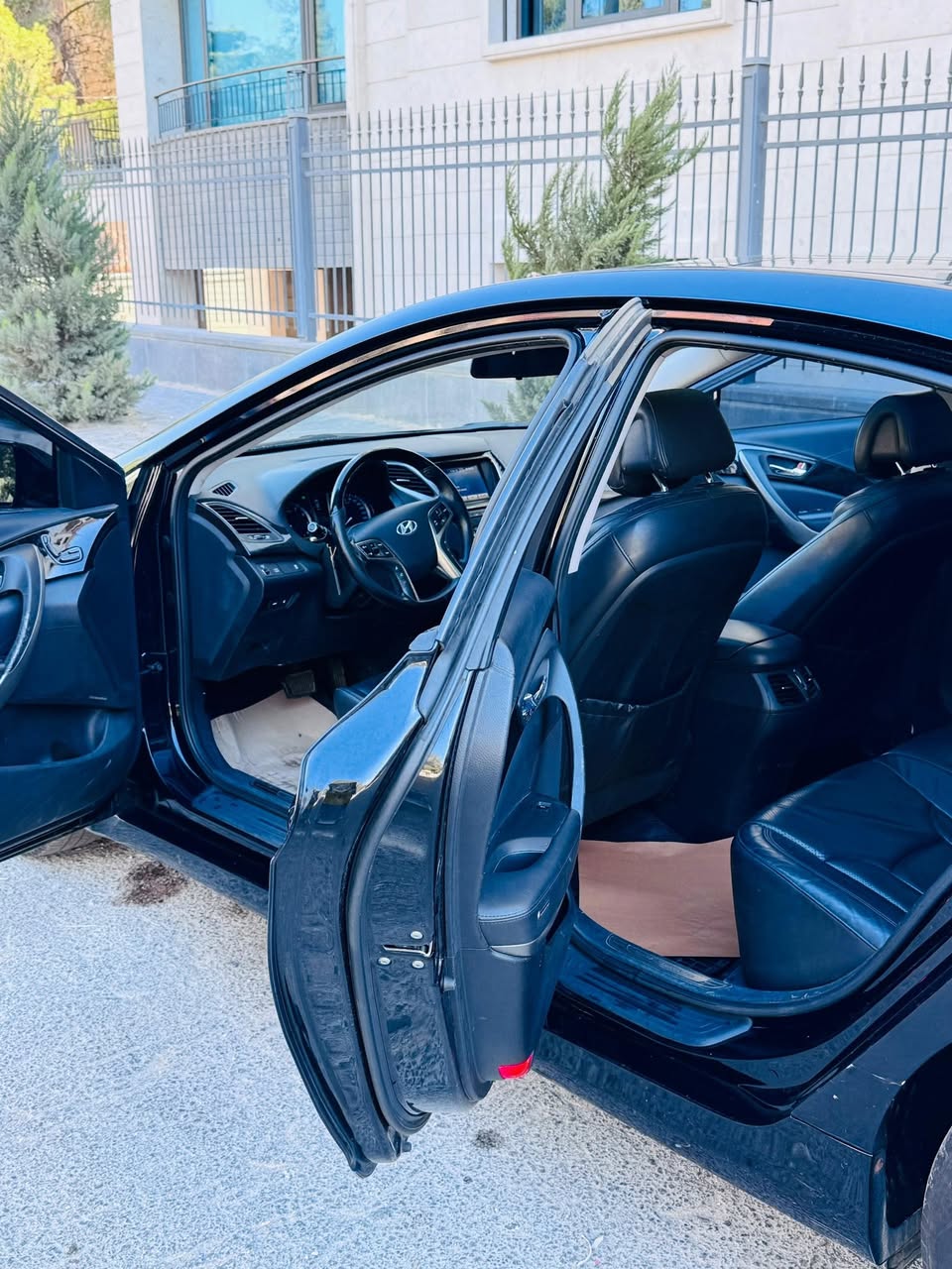 هوندا ازيرا 2011 - صورة 3