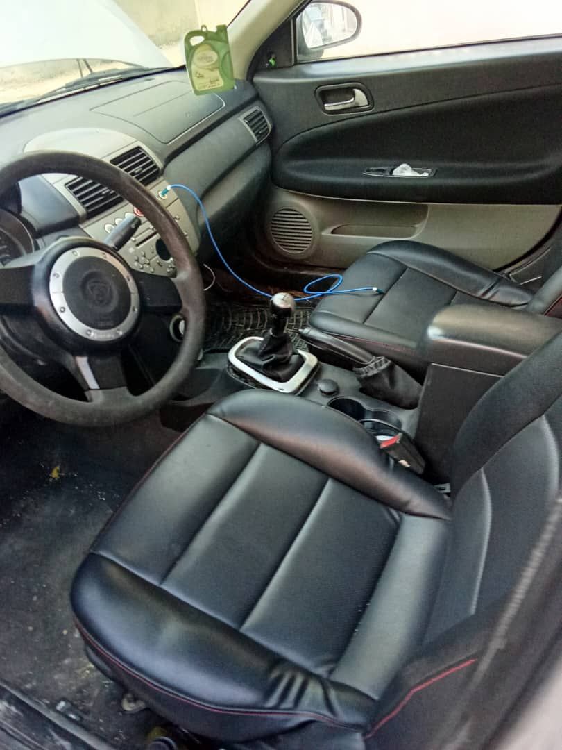 بروتون بيرسونا 2011 - صورة 2