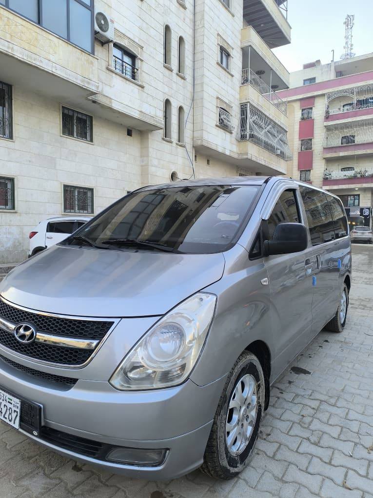 هيونداي ستاريكس 2011 - صورة 1