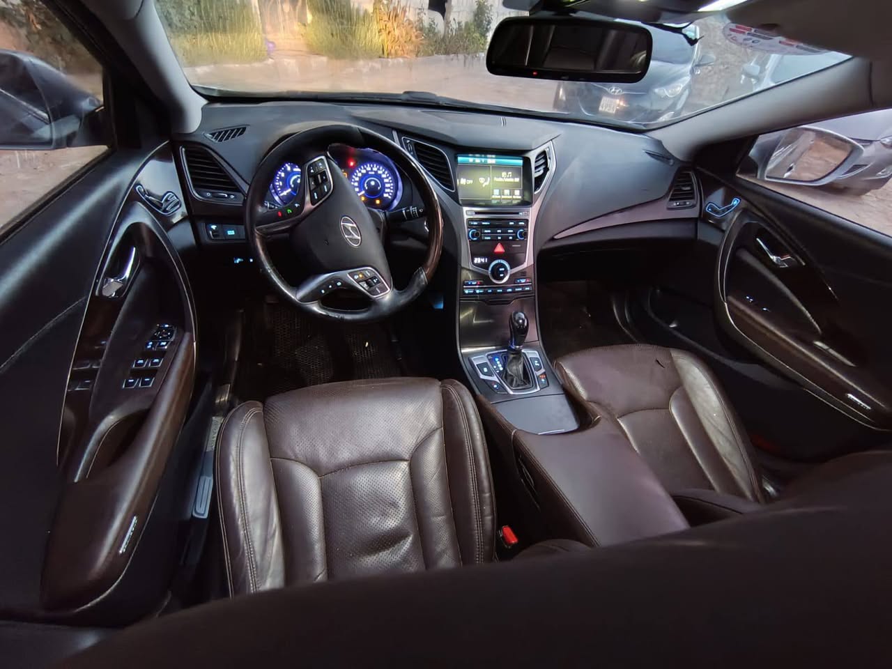 هيونداي ازيرا 2015 - صورة 5