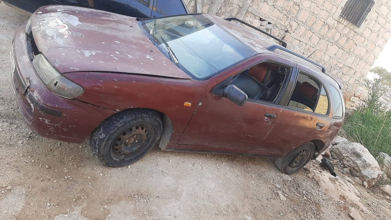 نيسان الميرا 1999 - صورة 1