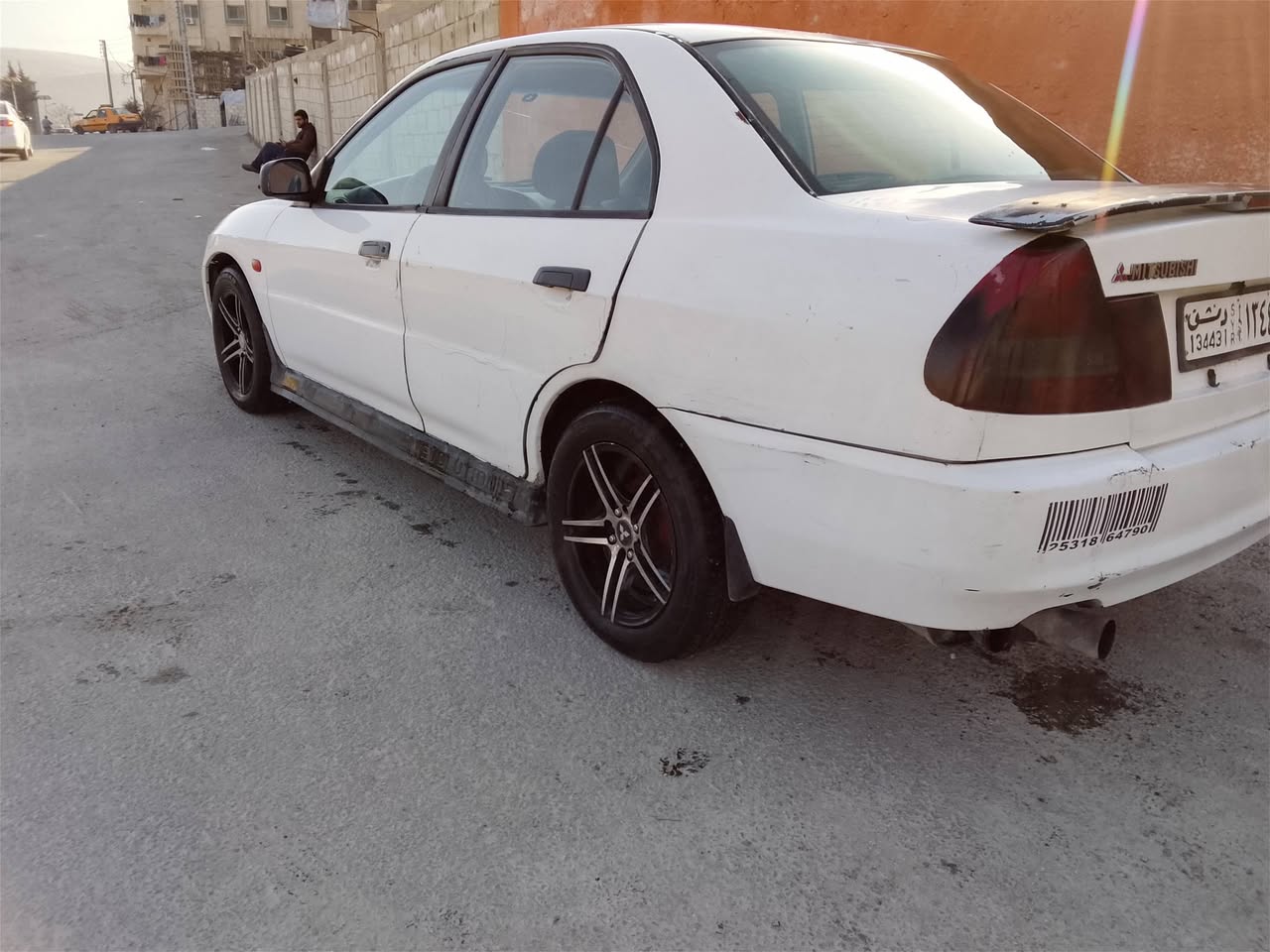 مستوبيشي Lancer 1998 - صورة 2