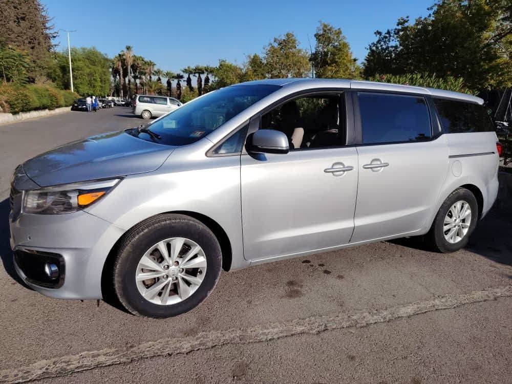 كيا سيدونا 2017 - صورة 3