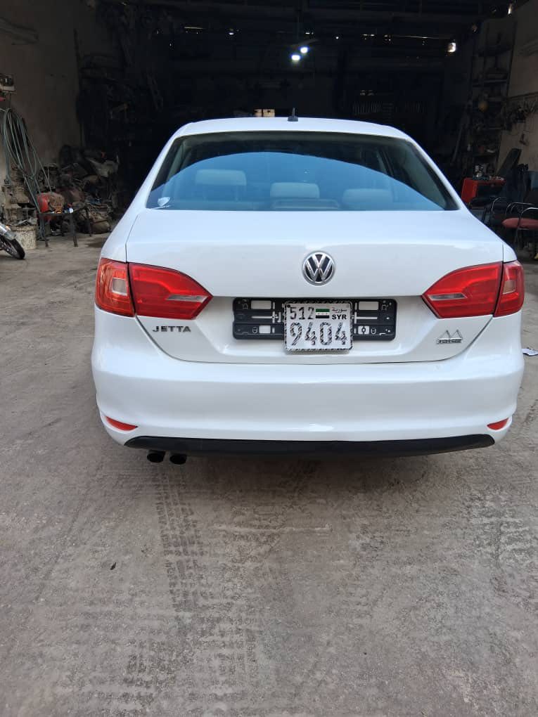 فولكس فاجن جيتتا 2012 - صورة 5