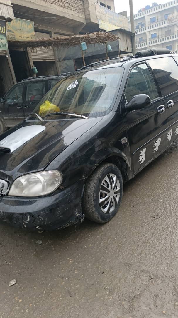 كيا كرنفال 2000 - صورة 2