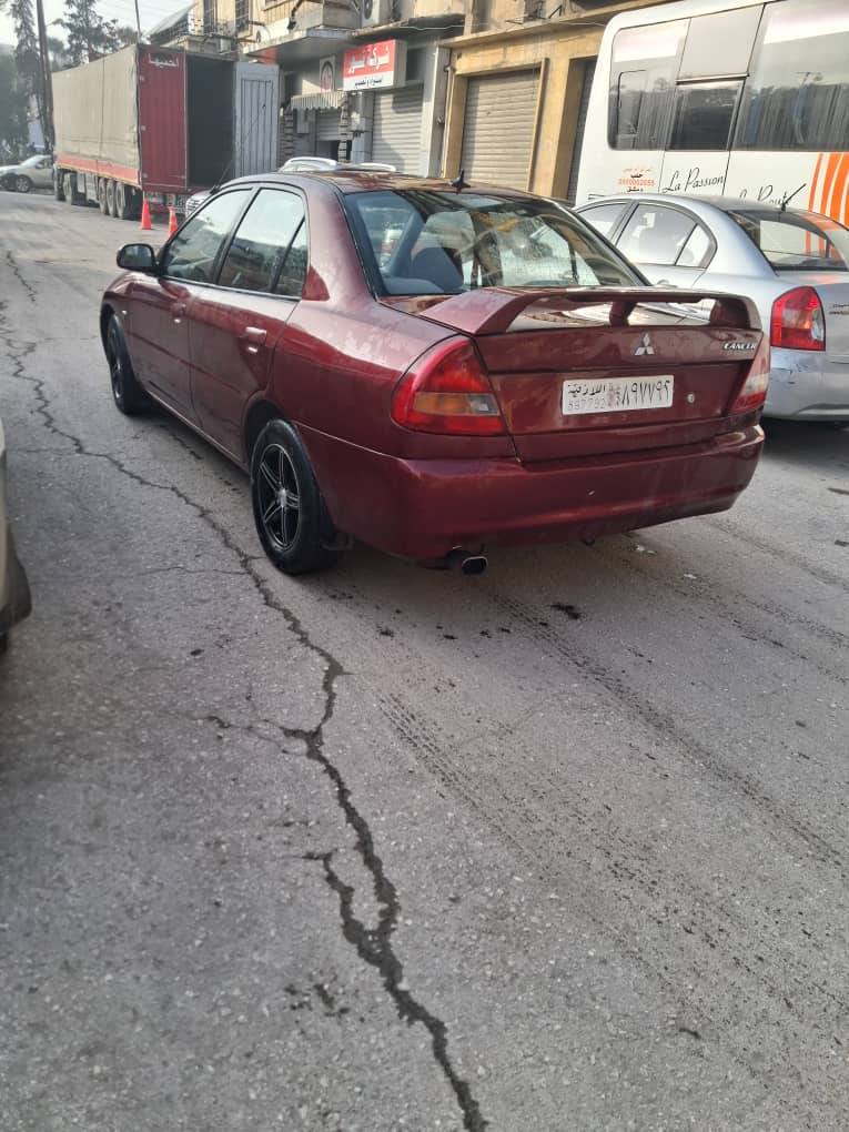 ميتسوبيشي لانسر 1998 - صورة 2