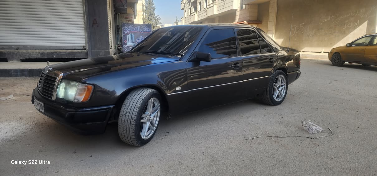 مرسيدس E230 1987 - صورة 2
