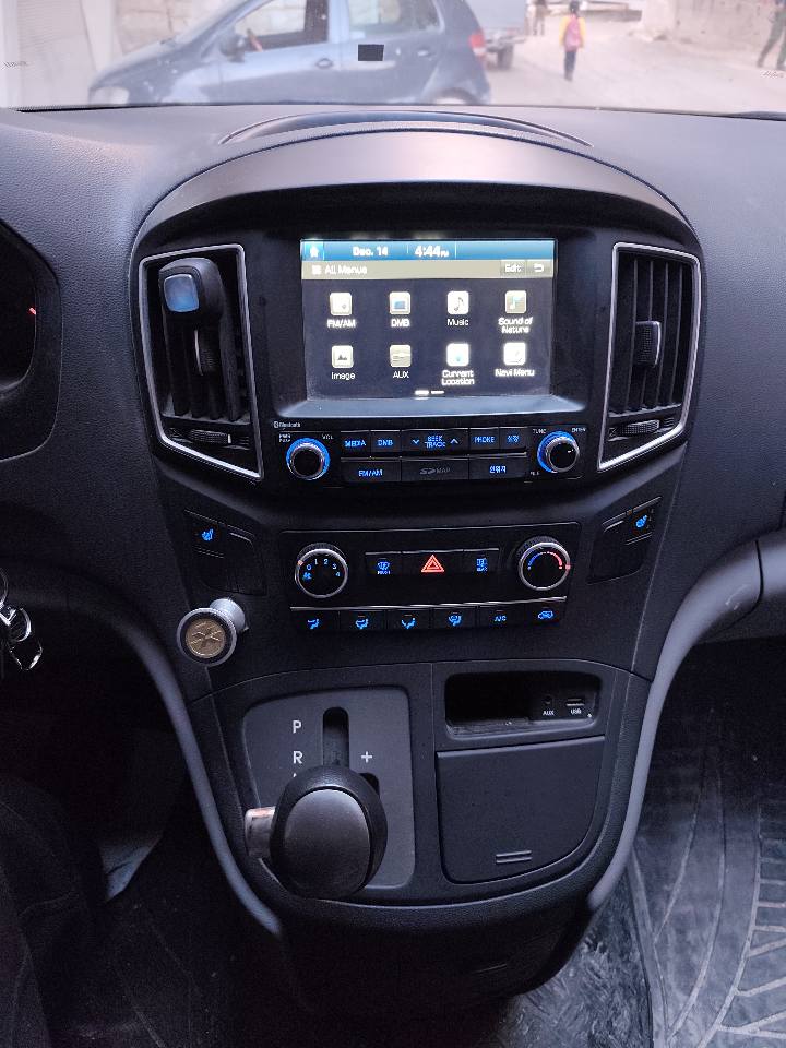 هيونداي فان H1 جراند ستاريكس 2017 - صورة 4