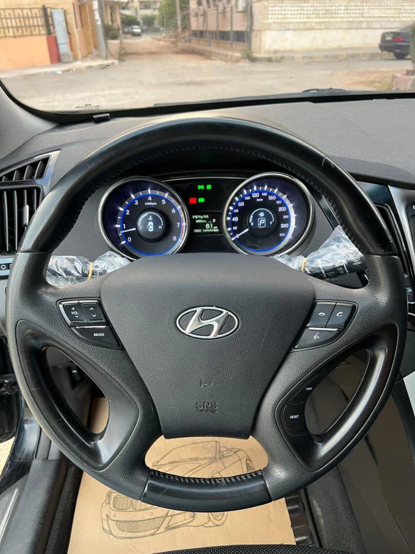 هيونداي سوناتا 2011 - صورة 4